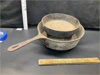 2 3 leg cast iron pans