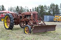 IH FARMALL "C" TRACTOR WITH BLADE - FOR PARTS