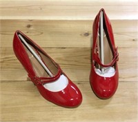 Journee Wendy Red Womens Shoes SZ 8W