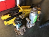 (3) BOTTLE JACKS; (1) FLOOR JACK