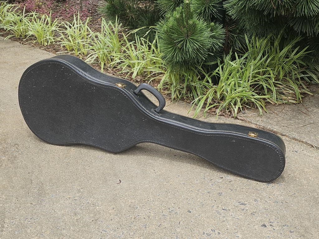 VTG GUITARCASE 48 INCHES X 5 INCHES GOOD SHAPE