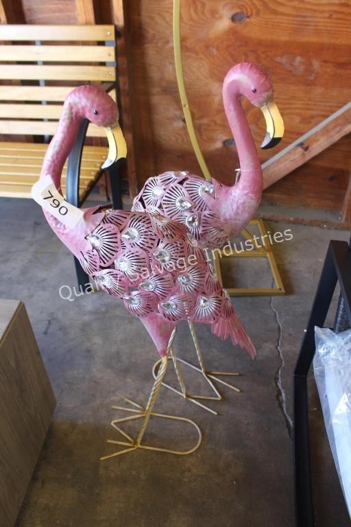 2pc metal flamingos (lobby area)