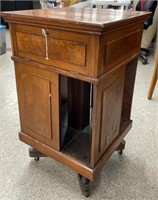 Antique Spinning Bookshelf (Danner Pivot Post