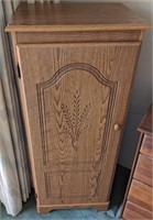 703 - ACCENT CABINET 48X20"