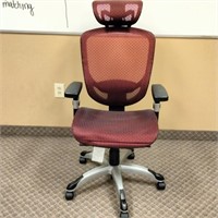 Red Mesh Office Chair       (R# 205)