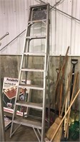 8FT ALUMINUM LADDER