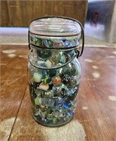 Mas Jar Full of Marbles