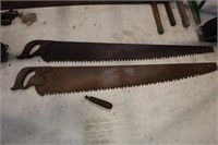 2 Hand saws