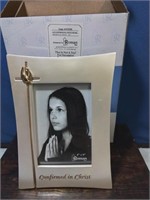 New Roman confirmation Is photo frame holds 4 / 6