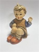 Hummel Figurine - Hallo I’m Here