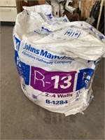R13 Roll of insulation