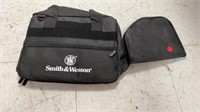 Smith & Wesson bag and gun case
