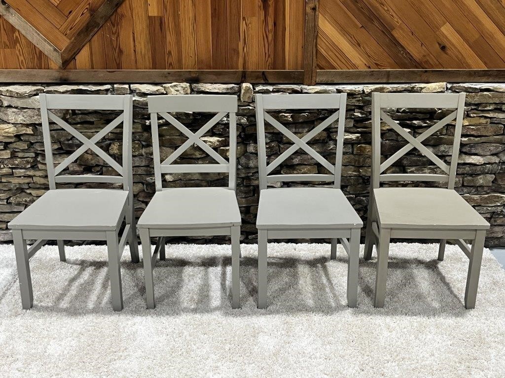 NICE Set of 4 Dining Room Chairs, MATCHES Table