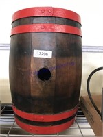 Wood barrel, 19" tall