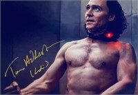 Autograph Loki Photo