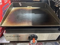 Used Blackstone 17in Outdoor Griddle