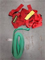 SAFETY HARNESS & TOW STRAP