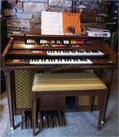 Kimball Swinger 1000 Organ - Partially Working