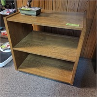 B332 Wood book shelf stand