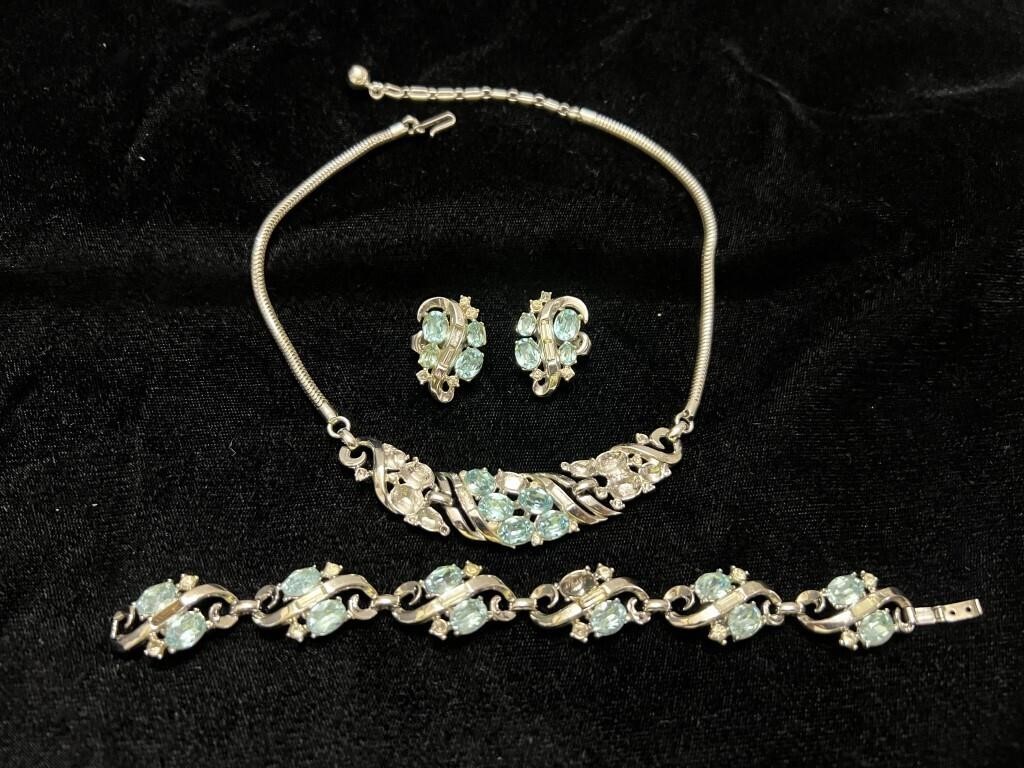 Vintage TriFari matching jewelry set missing