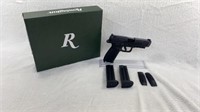 Remington RP9, 2 Clips, 2 Back Straps - NIB