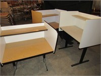 Workstation desks