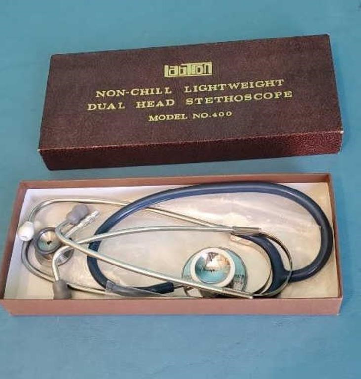 Labtron stethoscope model No. 400