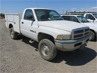 1999 Dodge Ram 2500 with Utility Bed