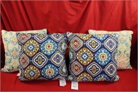 New Indoor/Outdoor Accent Pillows 4pc lot