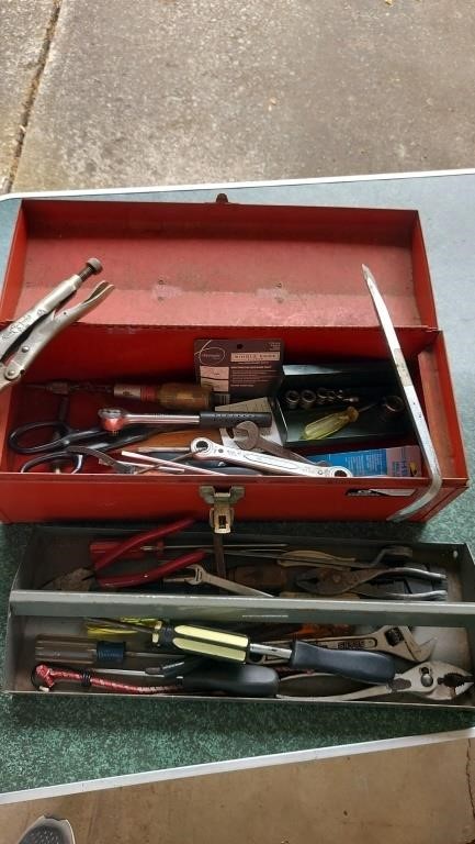 Tool box full of tools