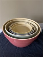 (5) Contemporary Nesting Bowls