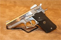 Smith & Wesson Semi-Auto Pistol (9mm)