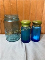 Vintage Blue S&P Shakers