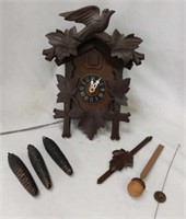 German Black Forest cuckoo clock, 11" tall