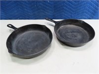 (2) early FireRing Base Cast Iron 10" Skillets