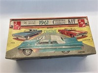 1/25 Scale 1961 Convertible Kit opened