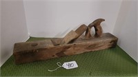 22in long wood hand plane