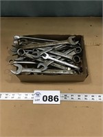 ASSORTED OPEN/BOX END WRENCHES