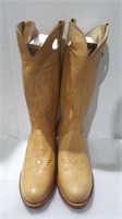 Size 11.5 EE cowboy boots
