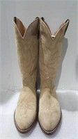 Size 11 B cowboy boots