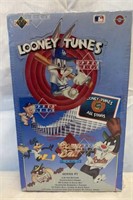 1990 Upperdeck Looney Toons sealed Box Limited