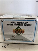 1992 Upper Deck NHL Trading Cards - Unopened