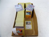 Lot of 2020 Pokemon Vivid Voltage Cards