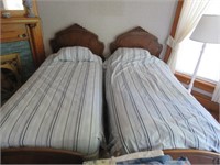 TWIN BEDS - BRING HELP TO REMOVE