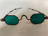 Antique Green Lens Spectacles Glasses