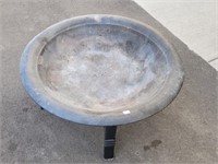 METAL FIRE PIT 30" X 14"