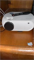 Portable WiFi HD video projector with remote &