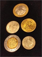 Vatican Lire Coins from 2000.   5 coins.  Look at