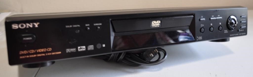 Sony DVD CD Video CD Player 5.1 Dolby DVP-NS400D