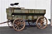 John Deere Triumph wooden wagon, nice original